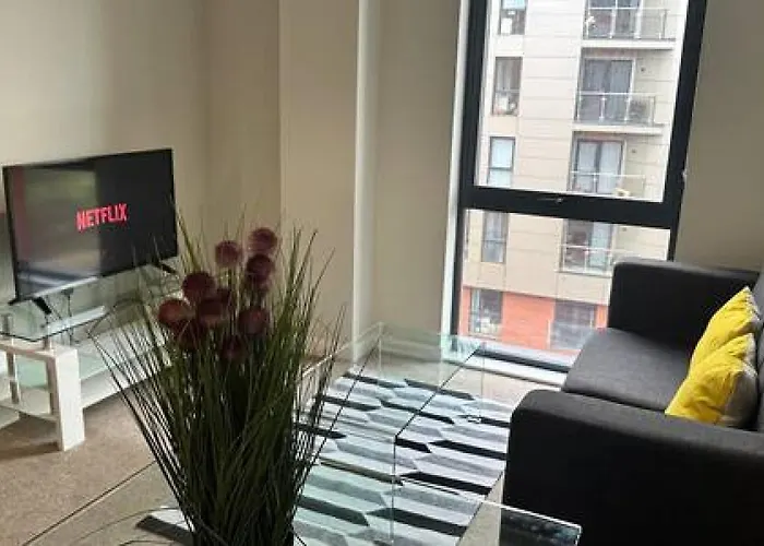 Modern 1 Bed Apartment Central Manchester Sleeps 2