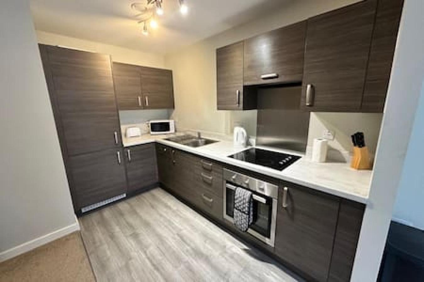 Modern 1 Bed Sleeps 2 Apartment